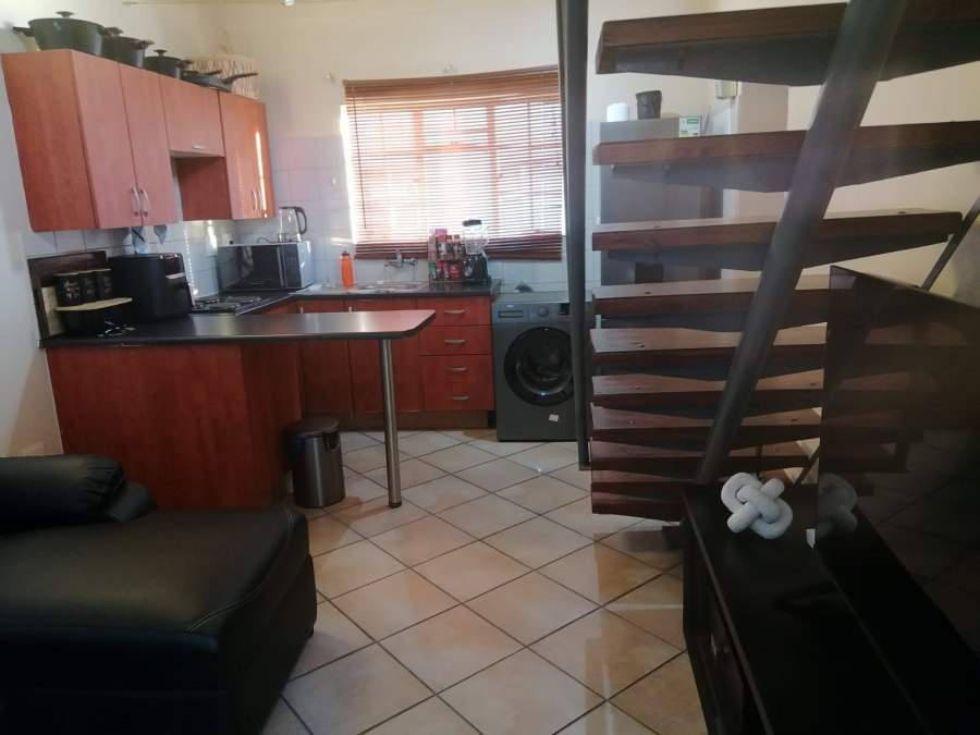 1 Bedroom Property for Sale in Rustenburg Central North West